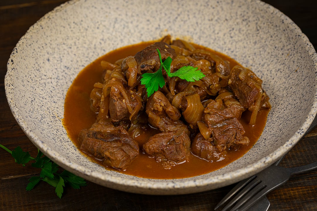 Βοδινό στιφάδο - Recipe image