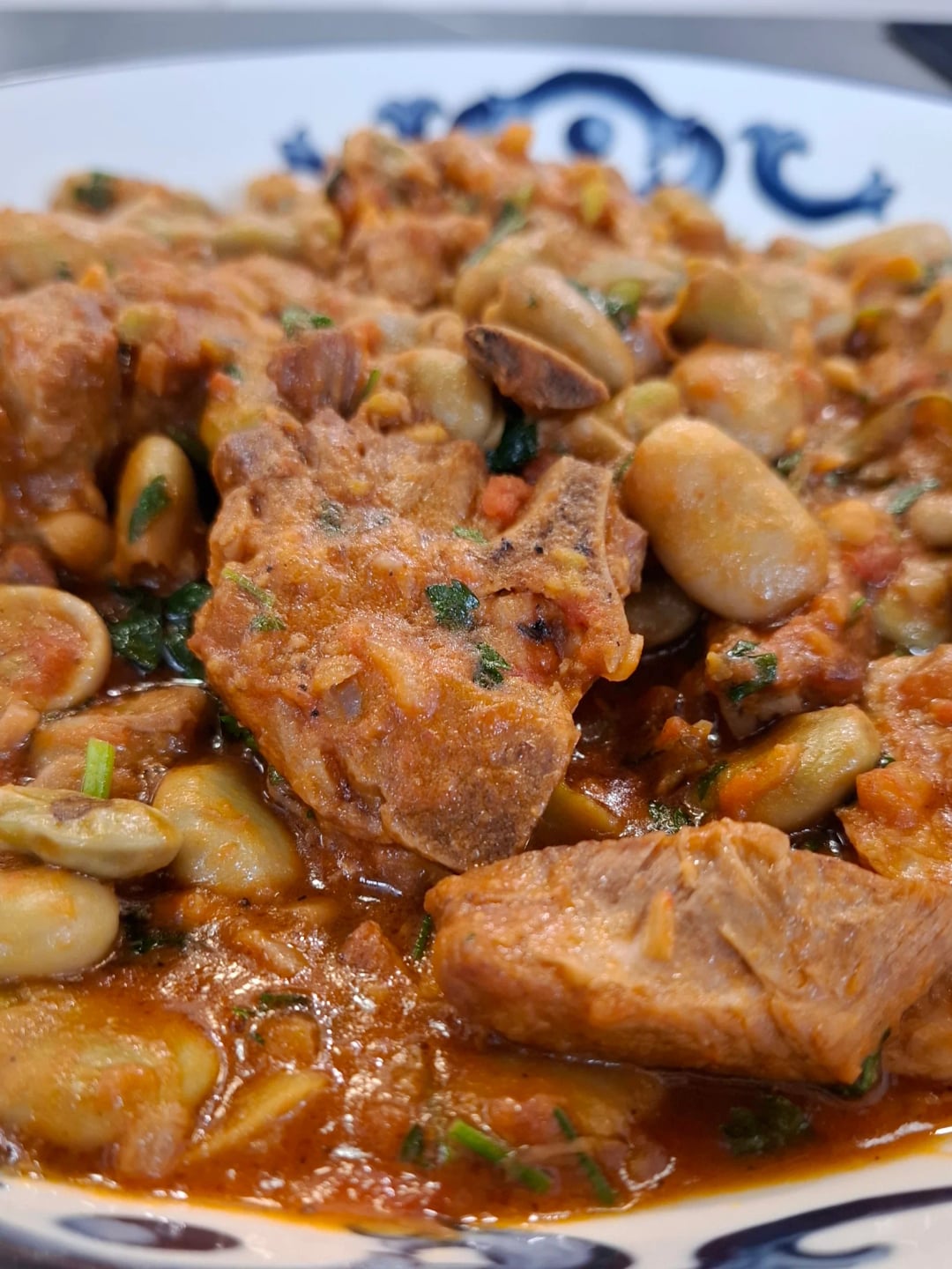 Κουκιά με κρέας - Video recipe thumbnail
