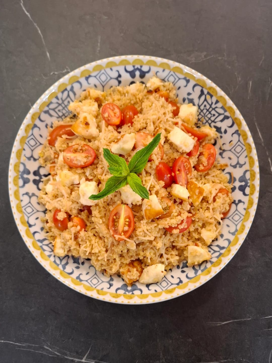 Bulgur with Halloumi and Cherry Tomatoes - recipe