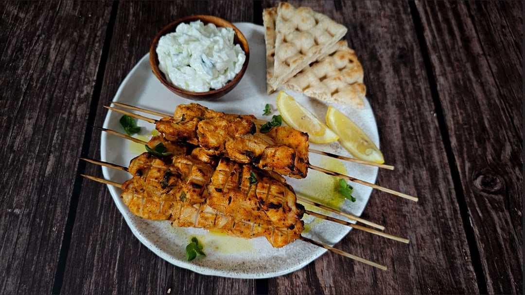 Chicken Souvlaki with Yogurt and Paprika - Recipe image