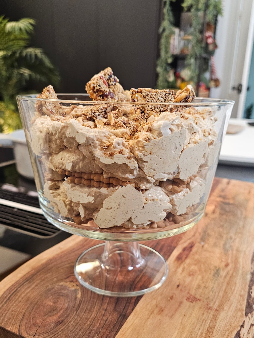 Cream with Pasteli (Sesame Bar) - Recipe image