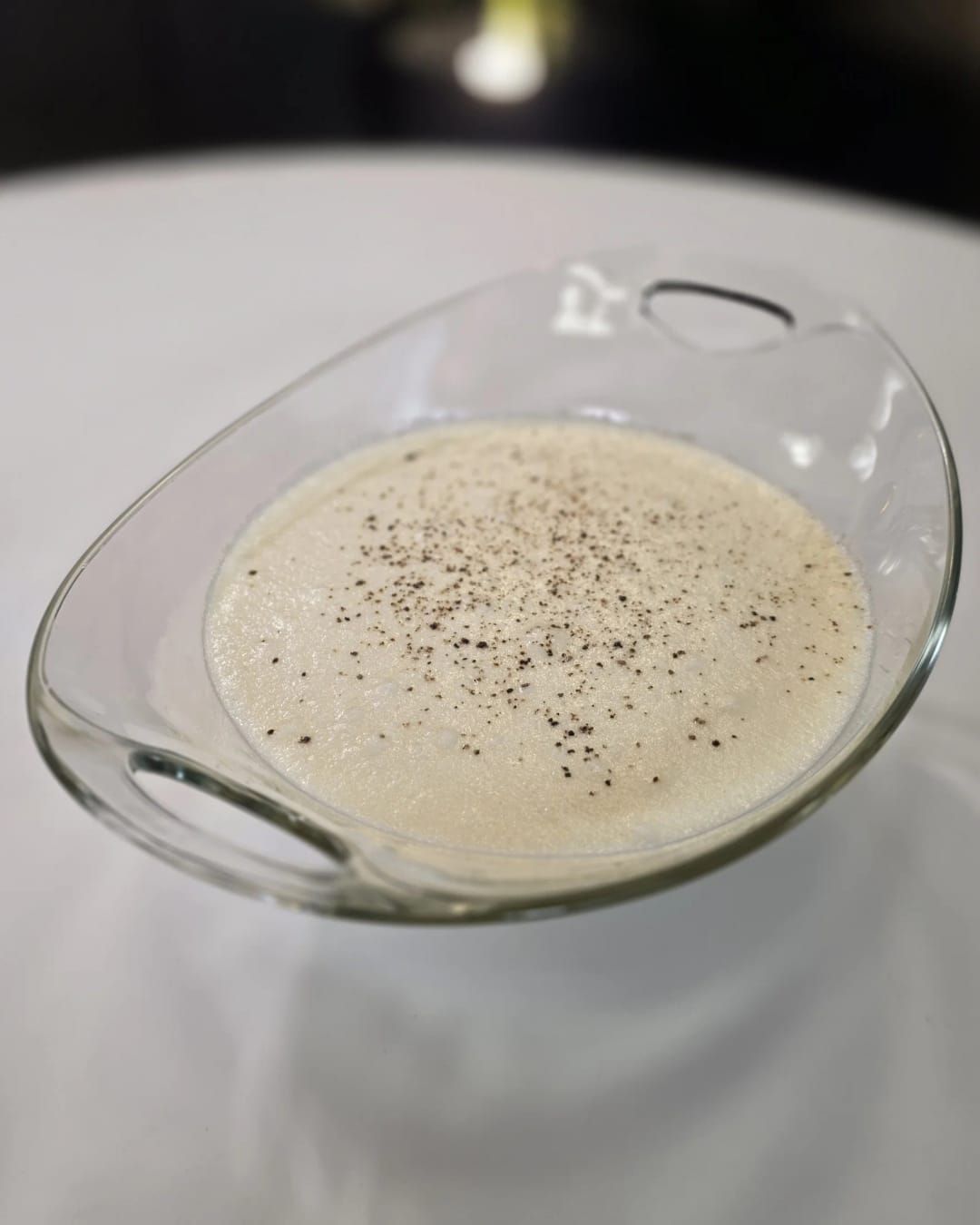 Αφράτη σούπα αυγολέμονη - recipe