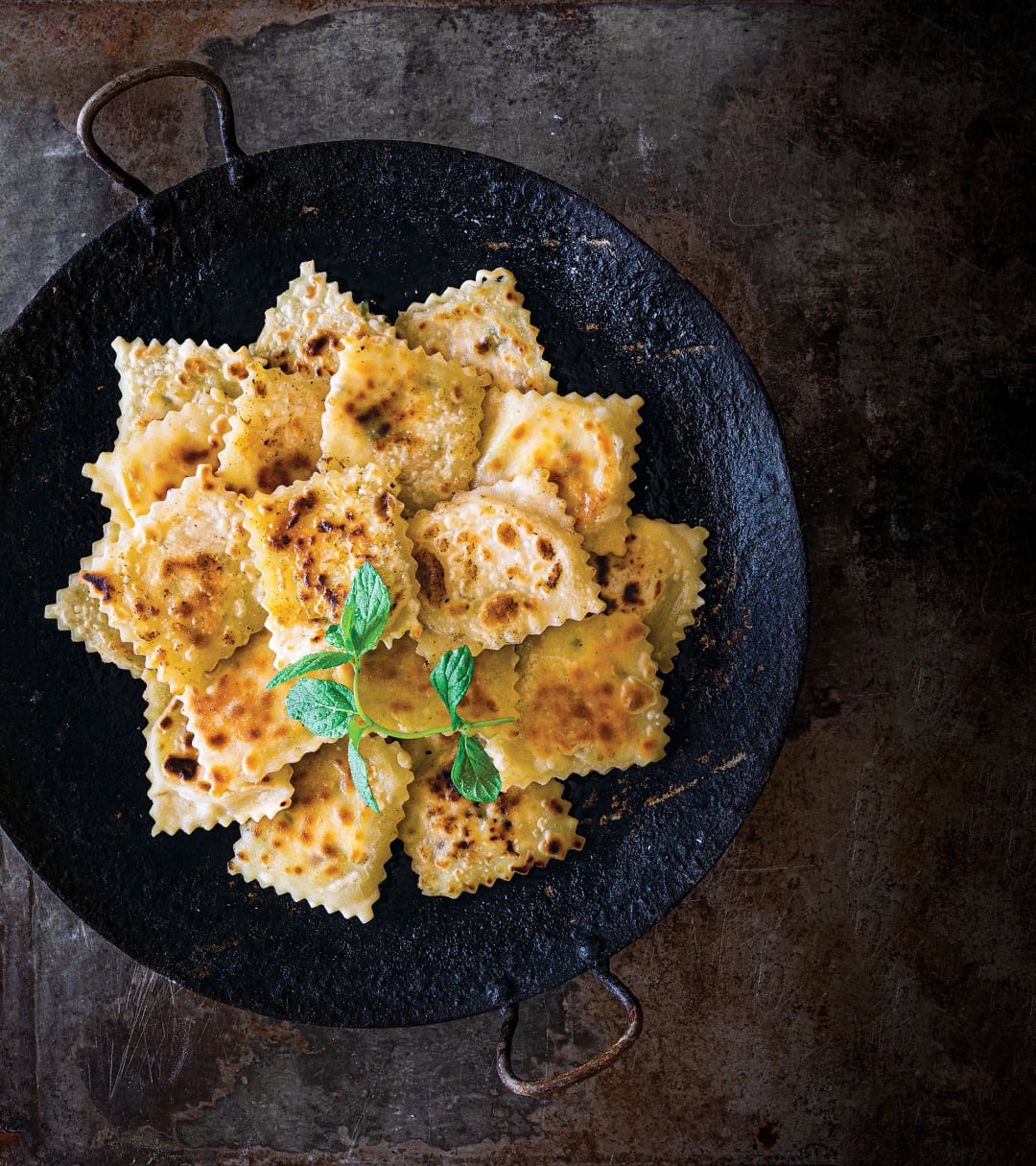 Πουρέκια με χαλλούμι στη σάτζιη - Recipe image