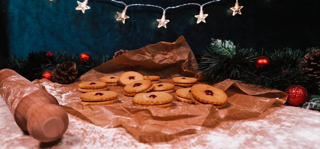 Μπισκότα με μαρμελάδα - Recipe image