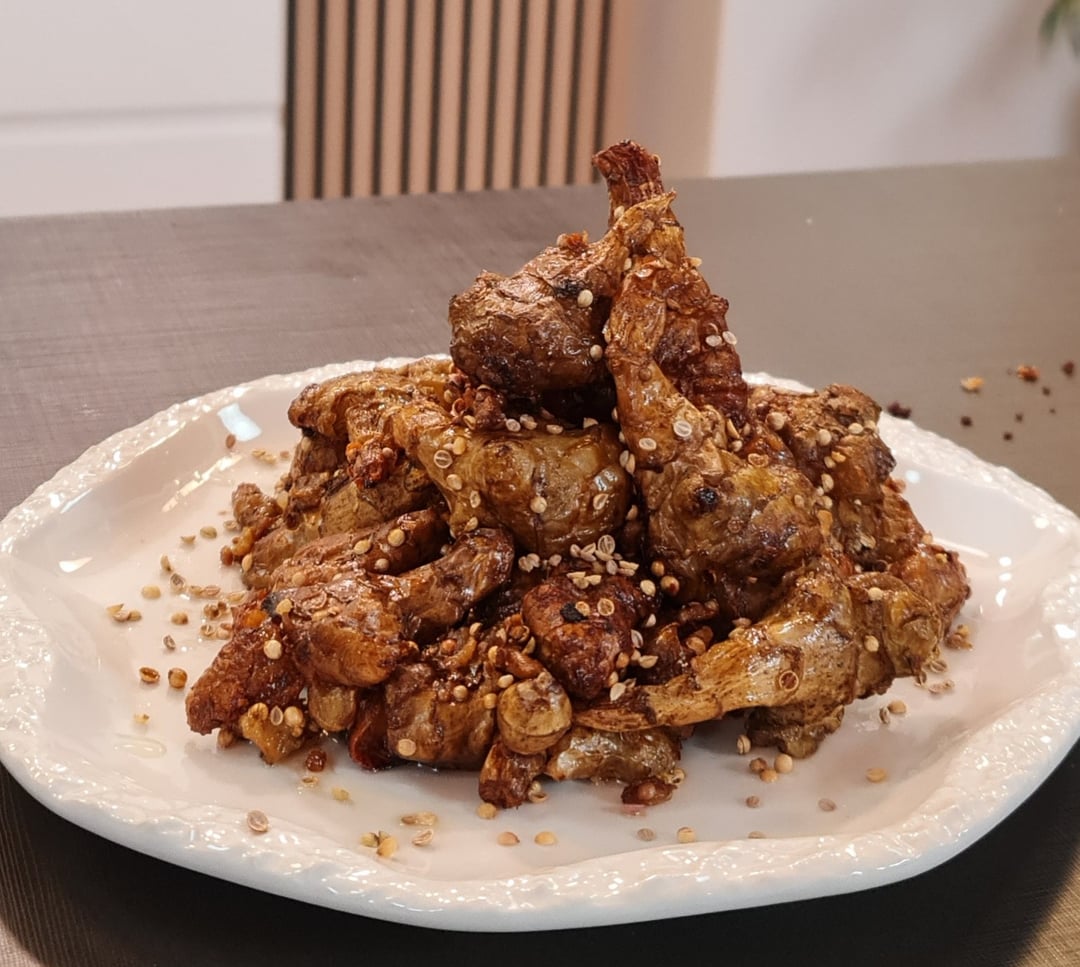 Kolokasi (Taro Root) with Wine and Coriander - Recipe image