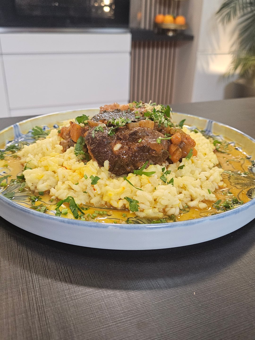Οσομπούκο μιλανέζε (Ossobuco alla Milanese) - Recipe image