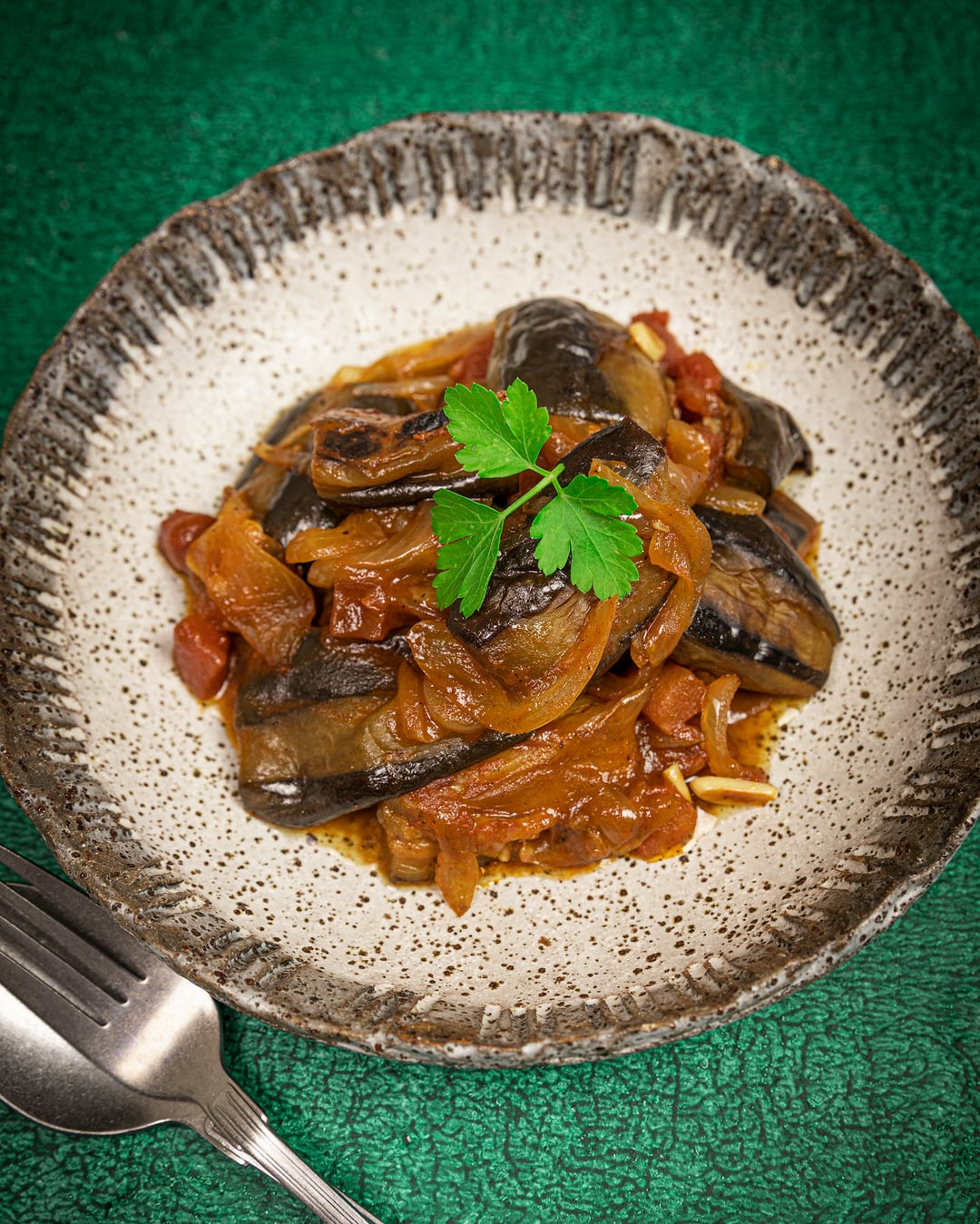 Μελιτζάνες ιμάμ στο φούρνο - Recipe image