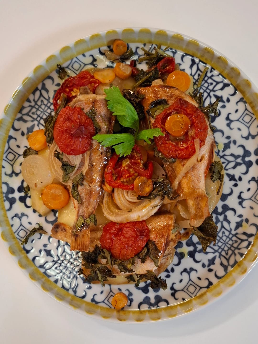 Κοκκινόψαρο (Ρόσσι) στο φούρνο - recipe