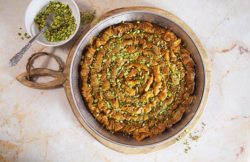 Σαραγλί με χαλεπιανά - Recipe image