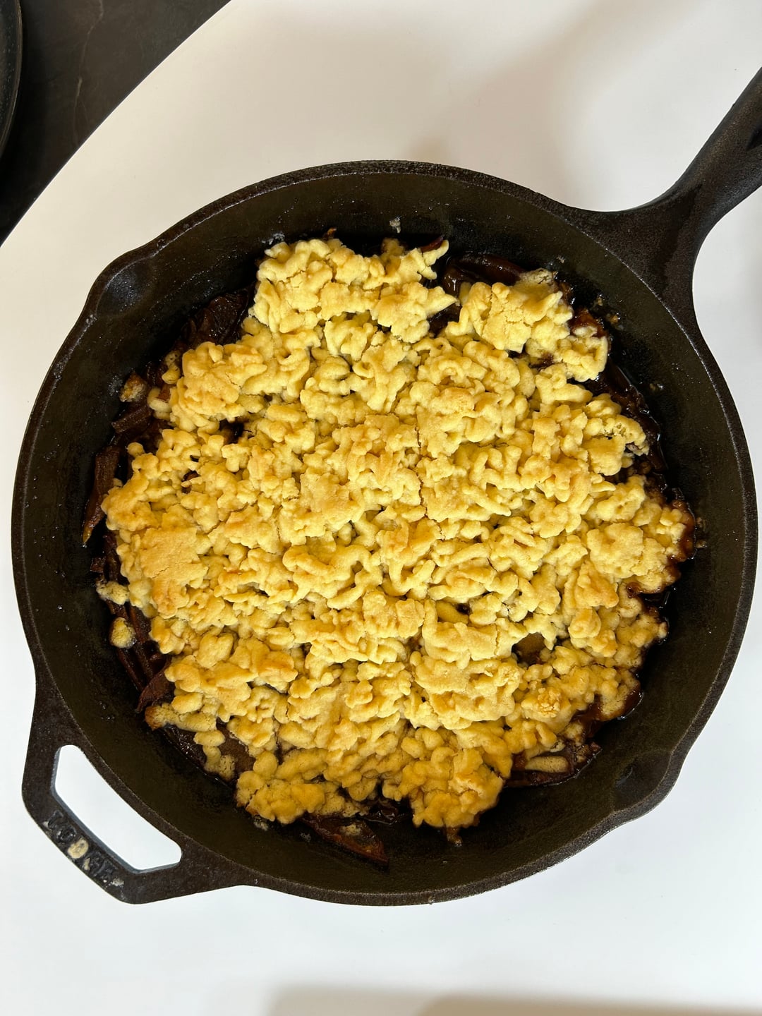 Skillet Apple Crumble (Milopita sto Tigan) - Recipe image