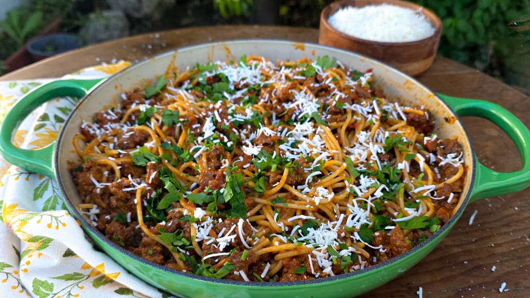 Spaghetti with Cypriot-Style Bolognese - recipe