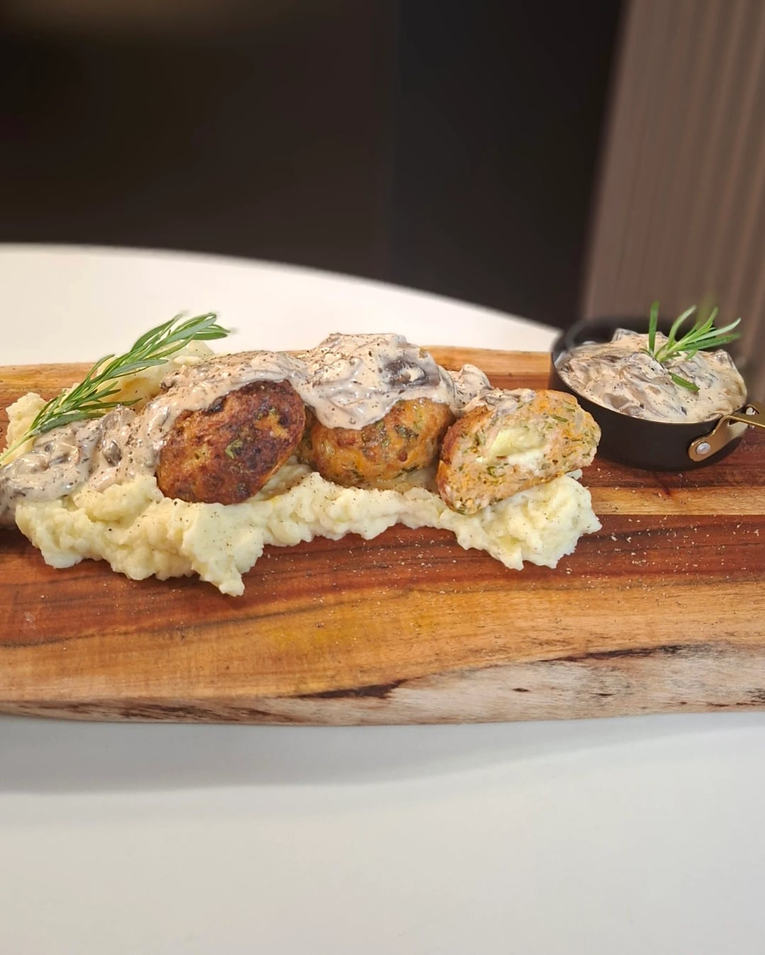 Stuffed Chicken Patties with Mashed Potatoes and Mushroom Sauce - Video recipe thumbnail