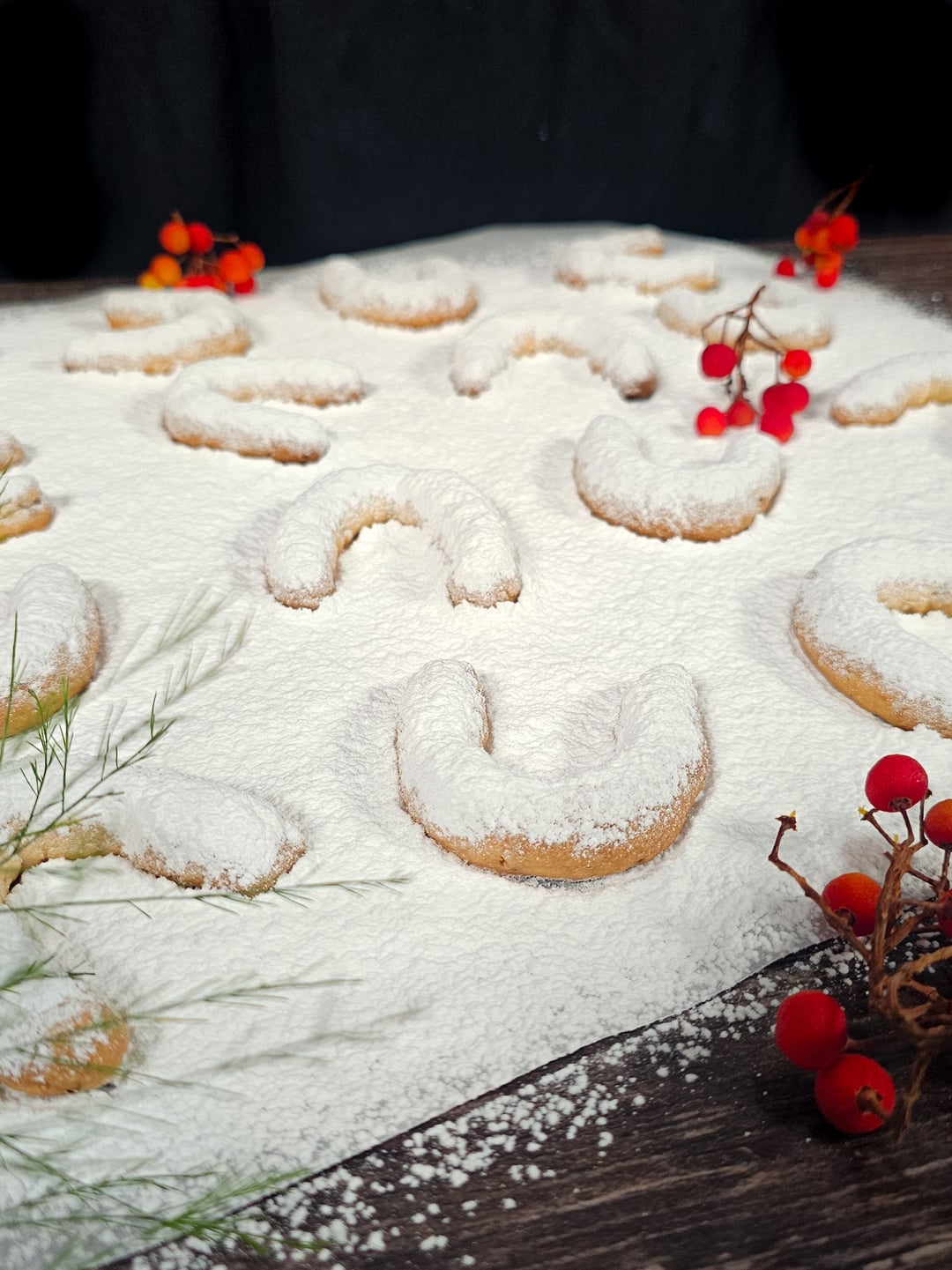 The Crispiest Lenten Kourabiedes - Recipe image