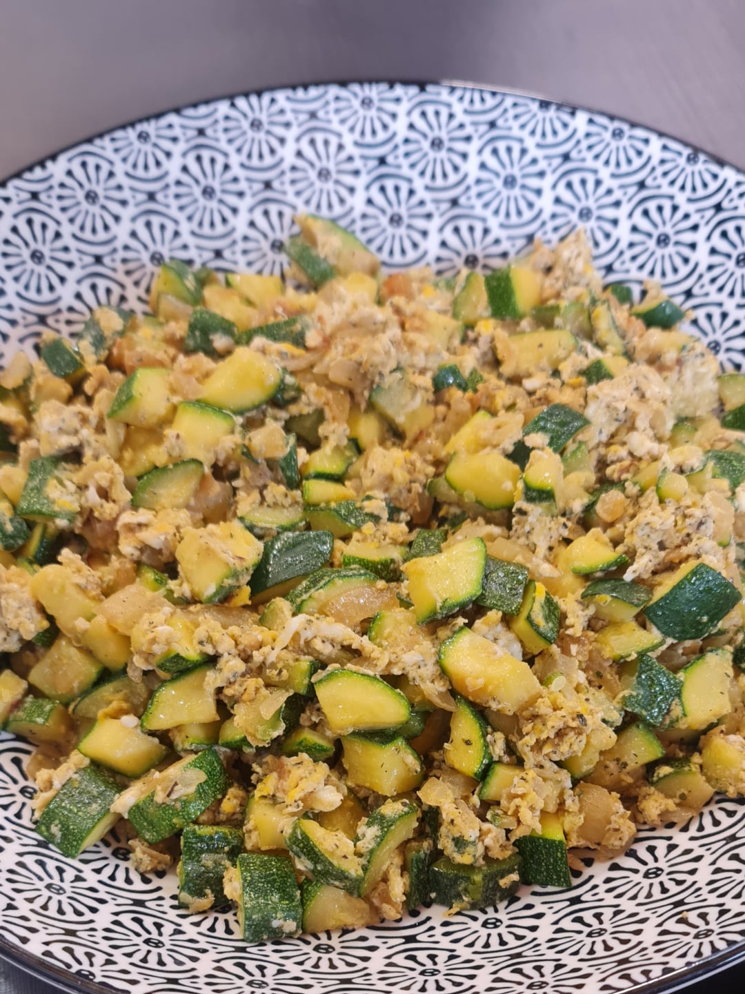 Zucchini with Eggs - Recipe image